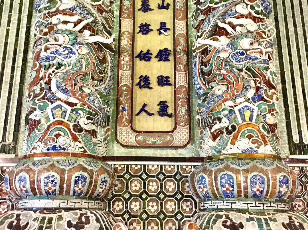 潘文凯亭墓-Thua Thien - Hue Province必去景点