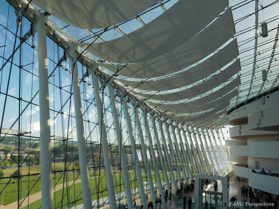 Kauffman Center for the Performing Arts-堪萨斯城必去景点