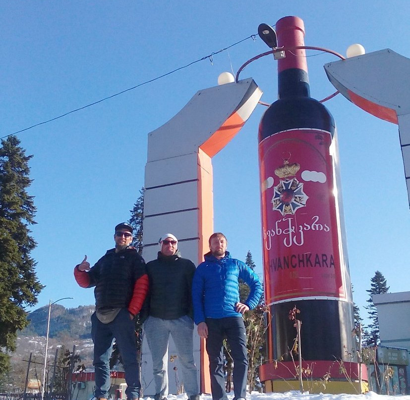 Monument to Wine Khvanchkara景点图片
