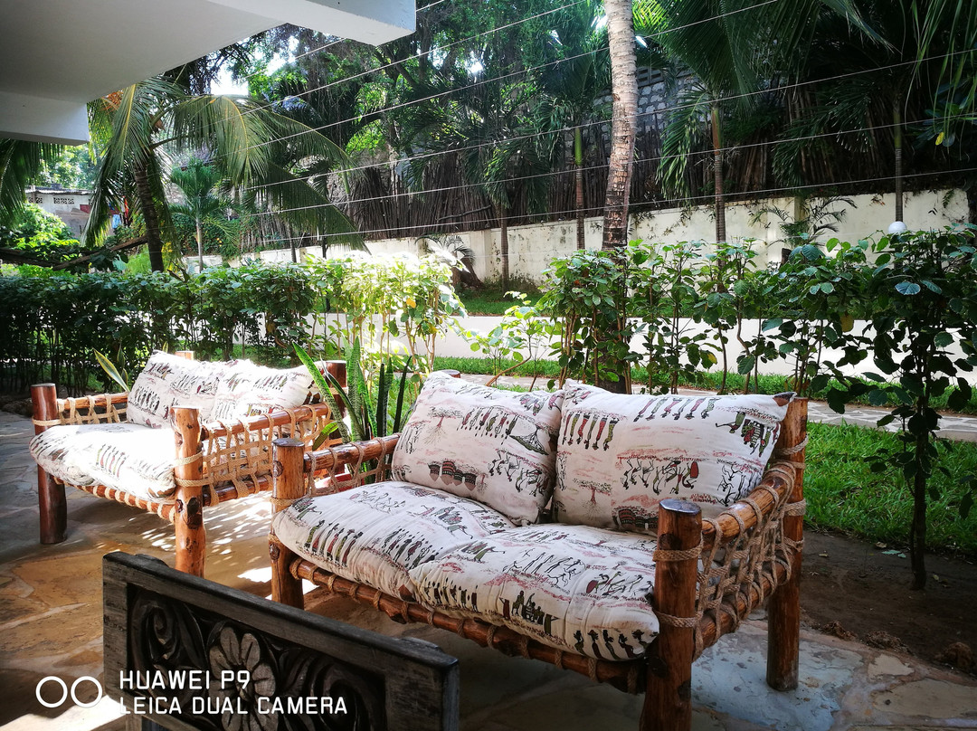 Kahama Hotel Mombasa主图