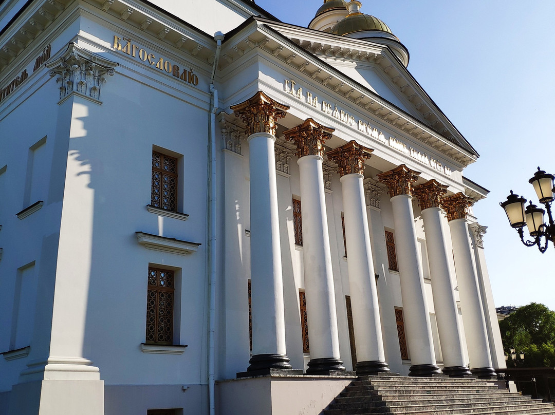 Cathedral of St. Alexander of the Neva景点图片