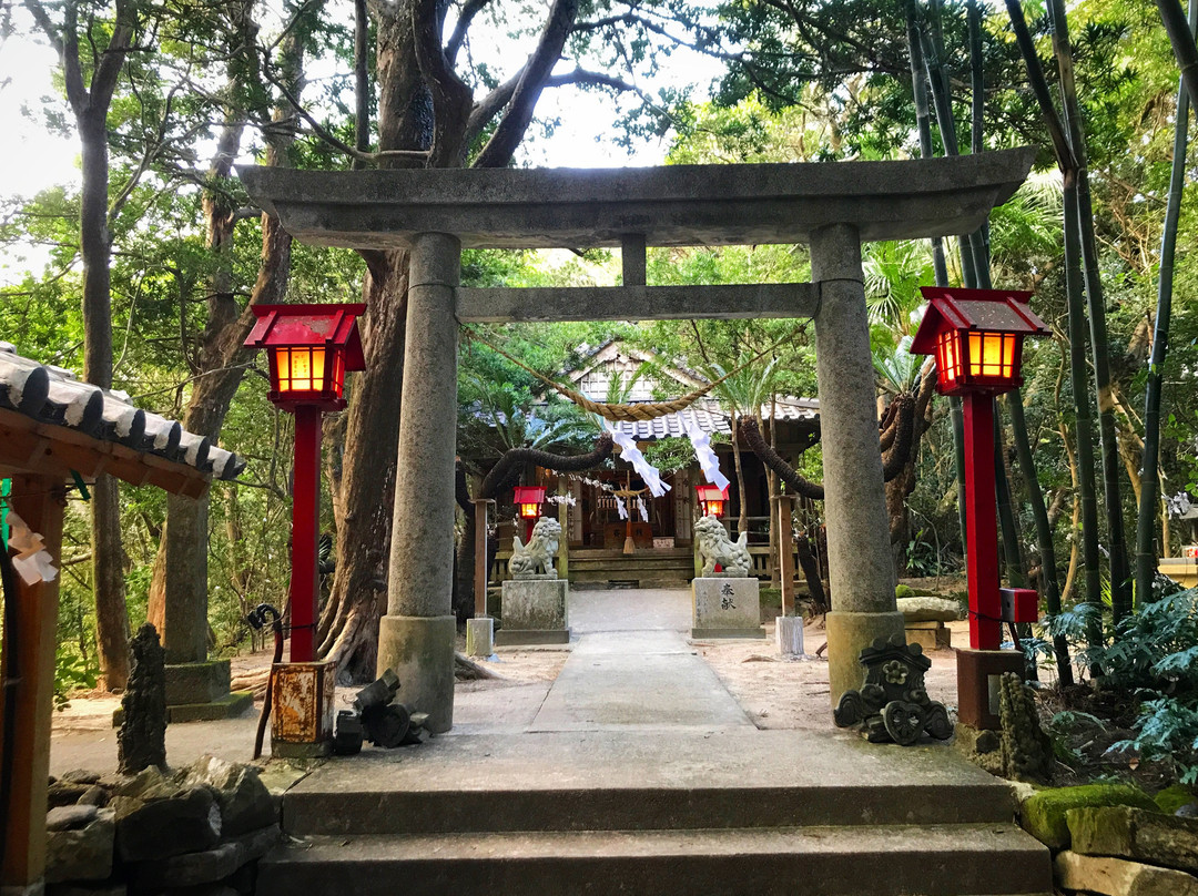 Homan Shrine景点图片