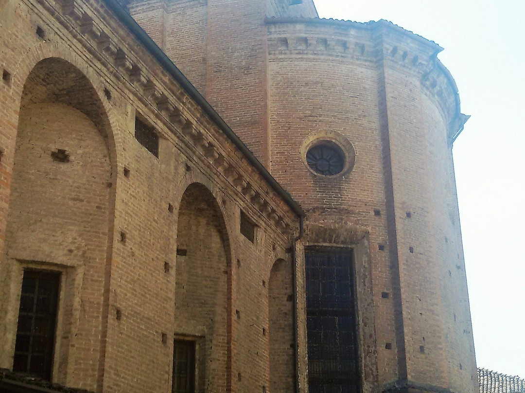 Parrocchia Del Santo Sepolcro-皮亚琴察必去景点