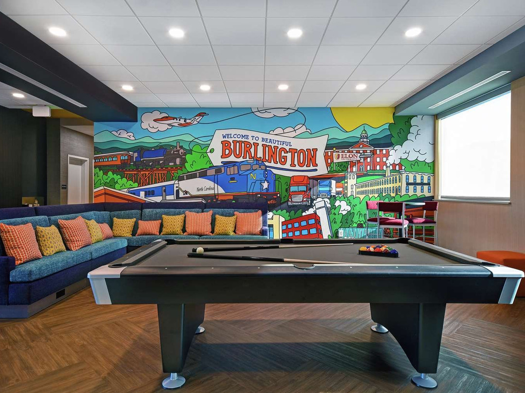 Tru by Hilton Burlington主图