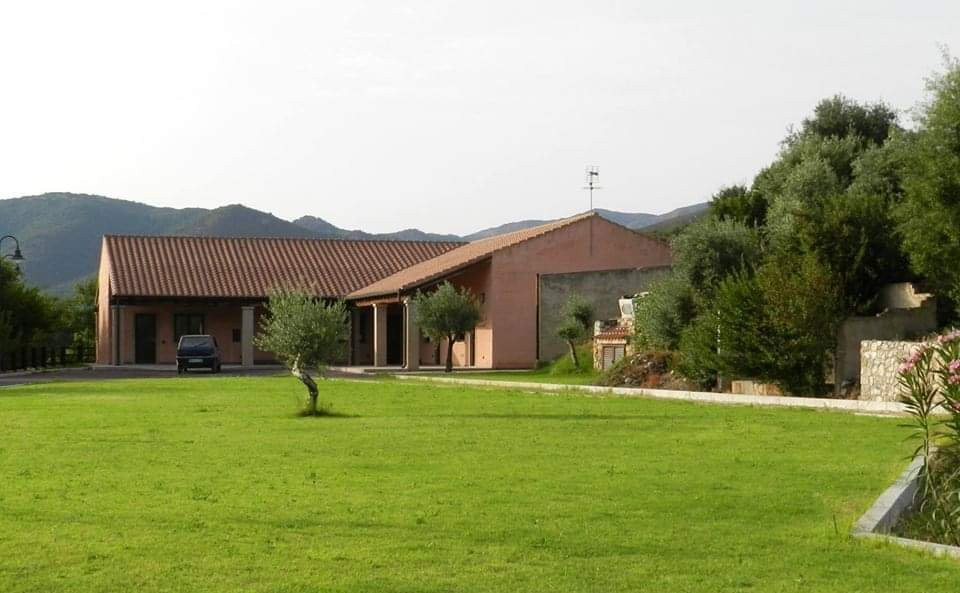 Museo Geo-Speleologico-Nuxis必去景点