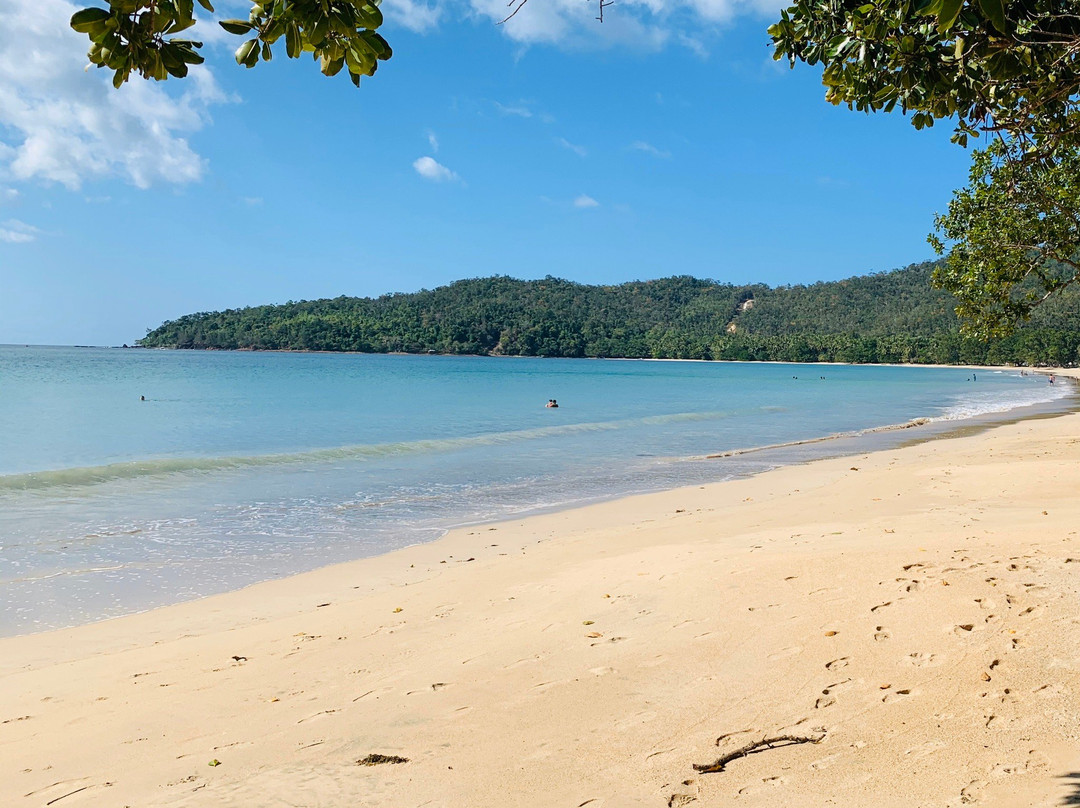 Talaudyong Beach景点图片