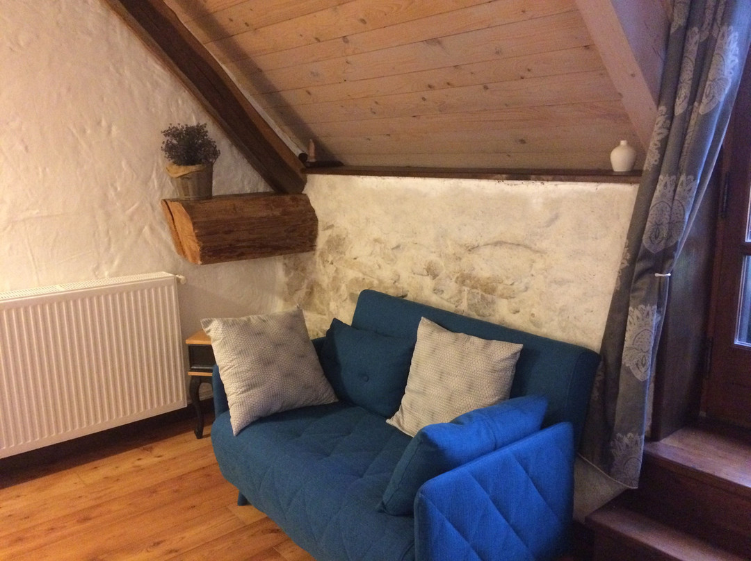 La Bageatière-Lac d'Aiguebelette主图