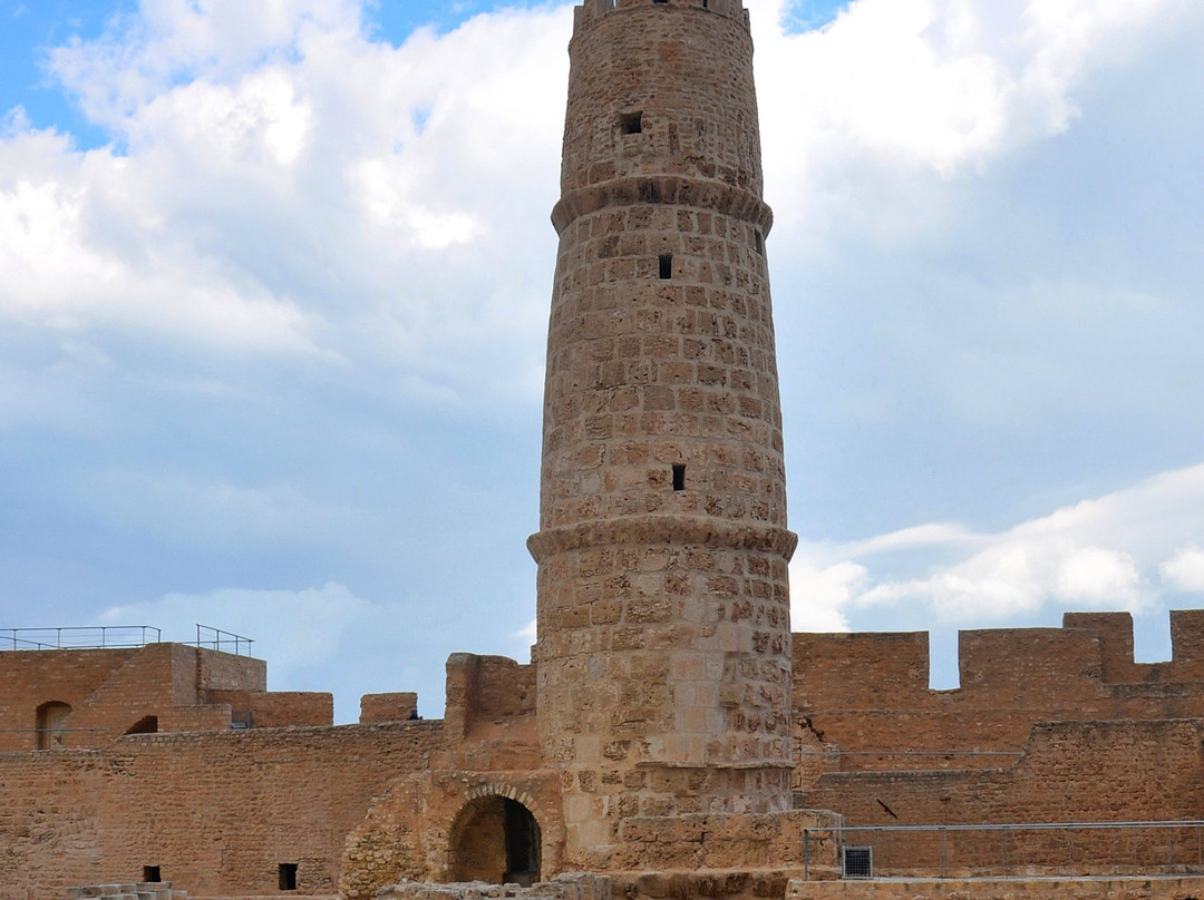 佛特而里巴特-摩纳斯特必去景点