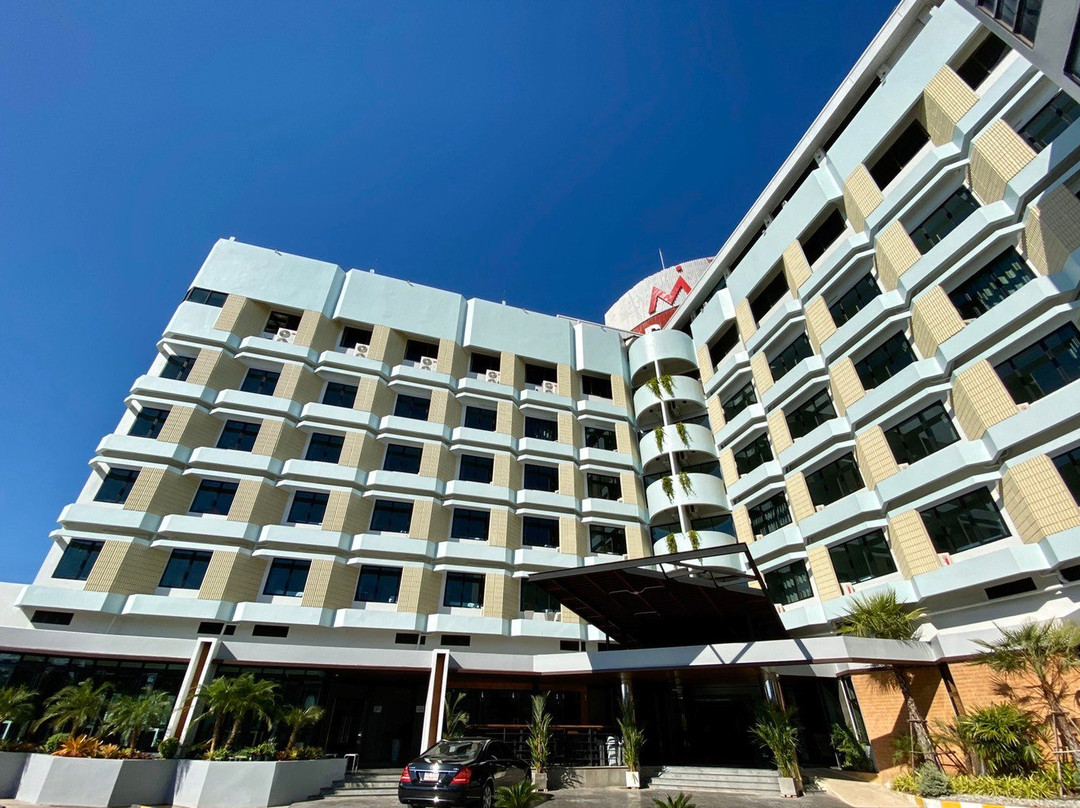 M Grand Hotel主图