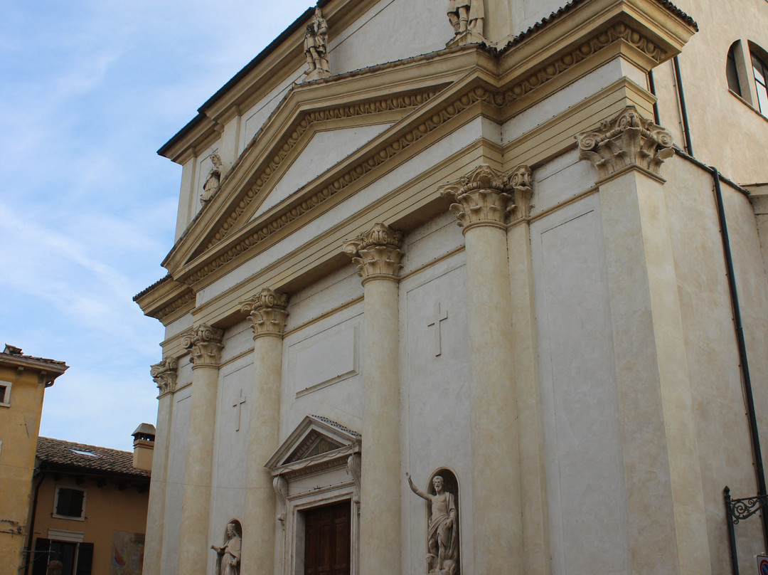 Chiesa San Zenone e Martino景点图片