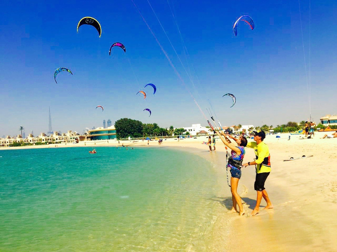 Kitesurfing Lessons - Kite Zone Dubai景点图片