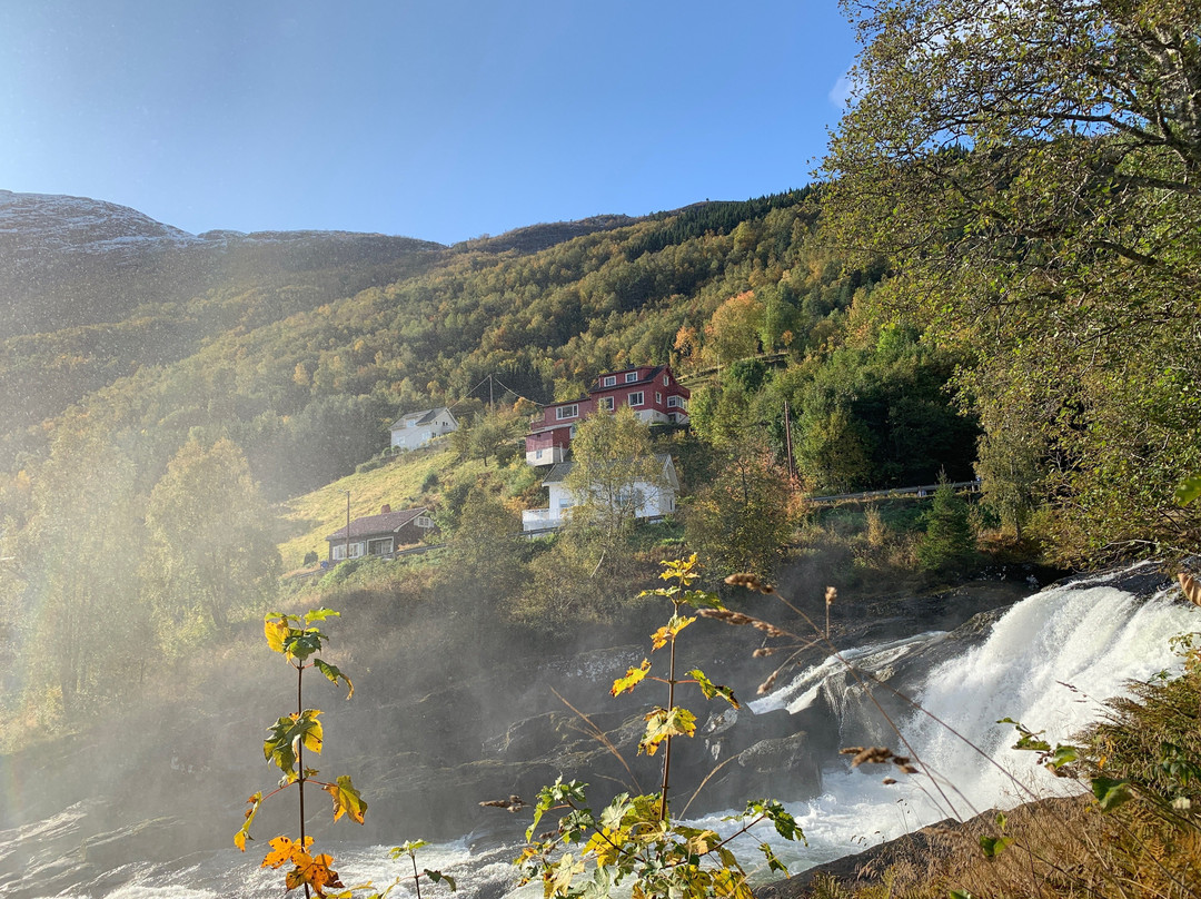 Hellesyltfossen-Hellesylt必去景点