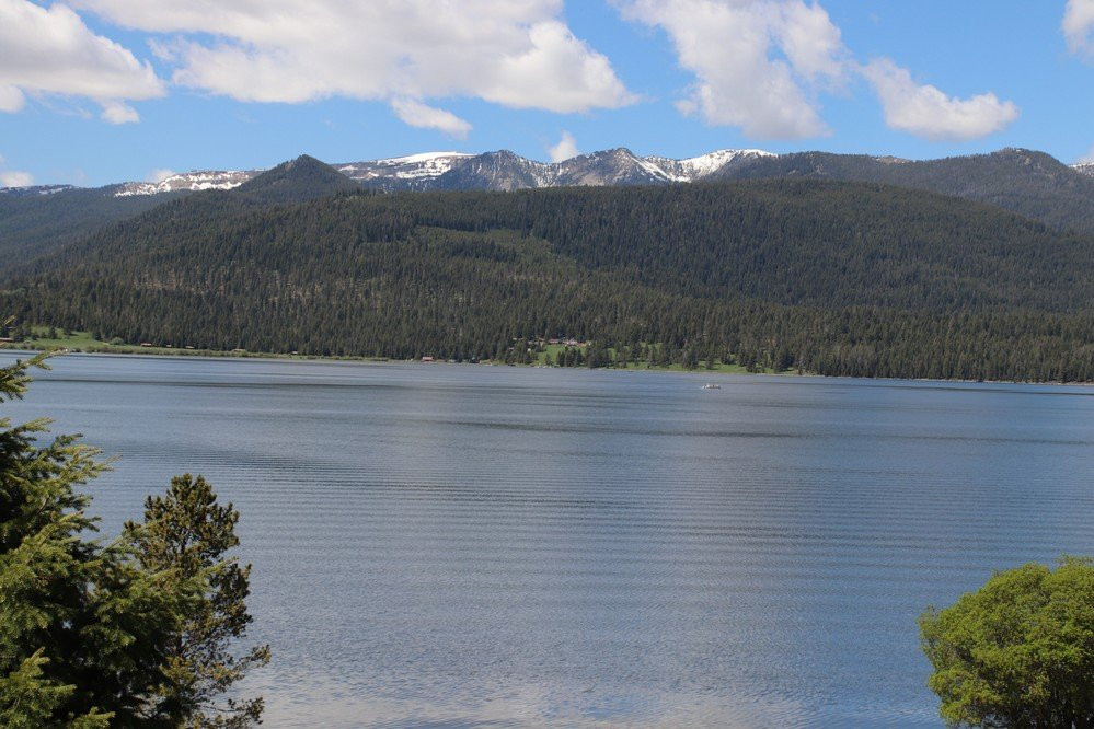 Hebgen Lake-西黄石镇必去景点