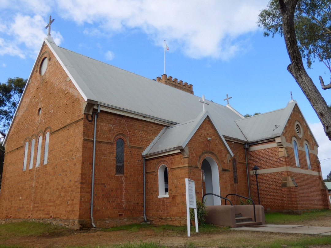 Holy Trinity Church景点图片