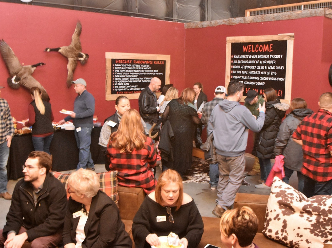 Townsend旅游景点-Stumpy’s Hatchet House