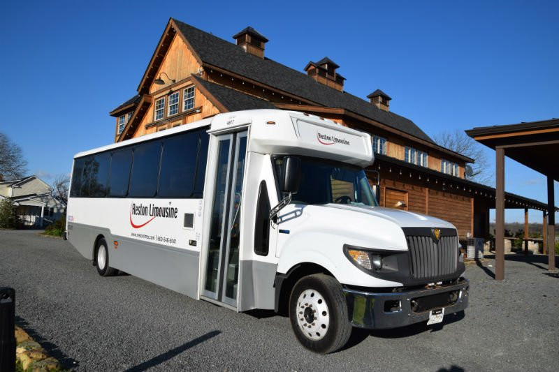 Reston Limousine景点图片