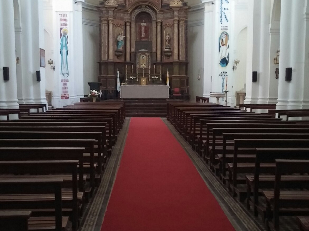 Parroquia San Carlos Borromeo景点图片