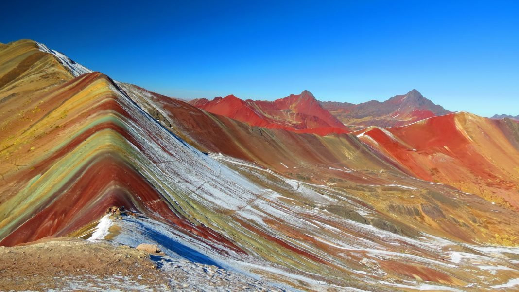 Montana de Siete Colores7景点图片