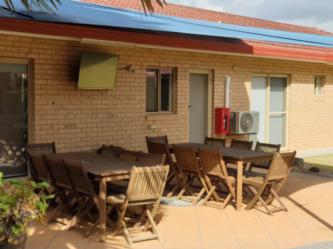 扬巴汽车旅馆主图