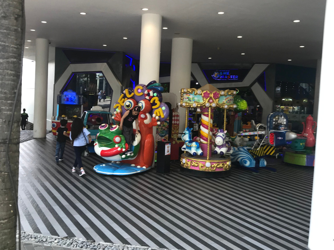 Cihampelas Walk Shopping Mall-万隆必去景点