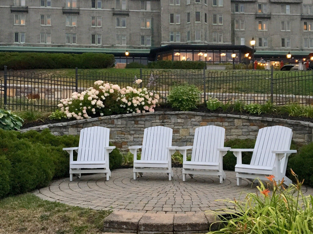 Fairmont Le Manoir Richelieu Golf Club-拉马尔拜必去景点