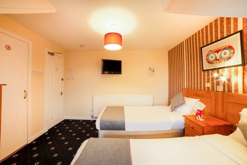 The Hillside Hotel主图