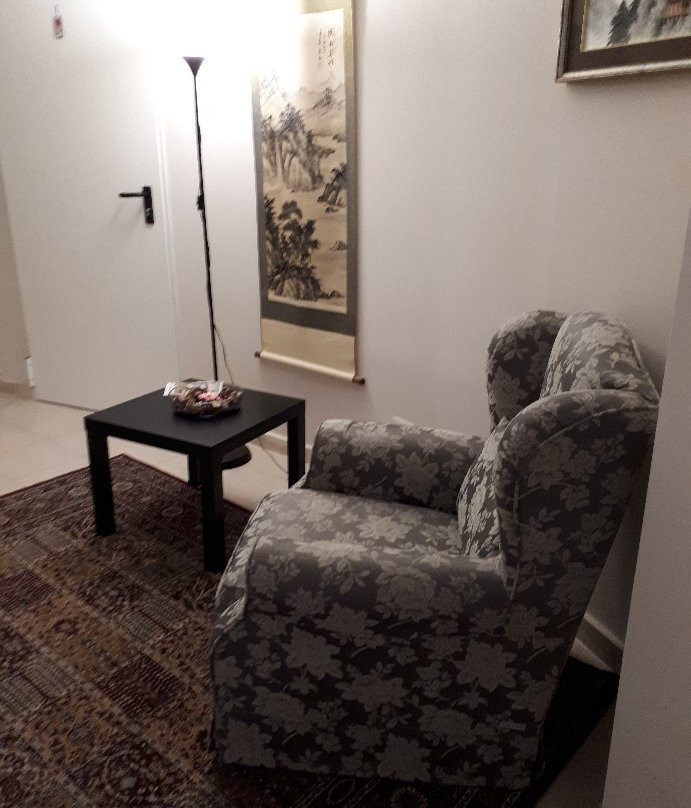 Flora Hotel主图