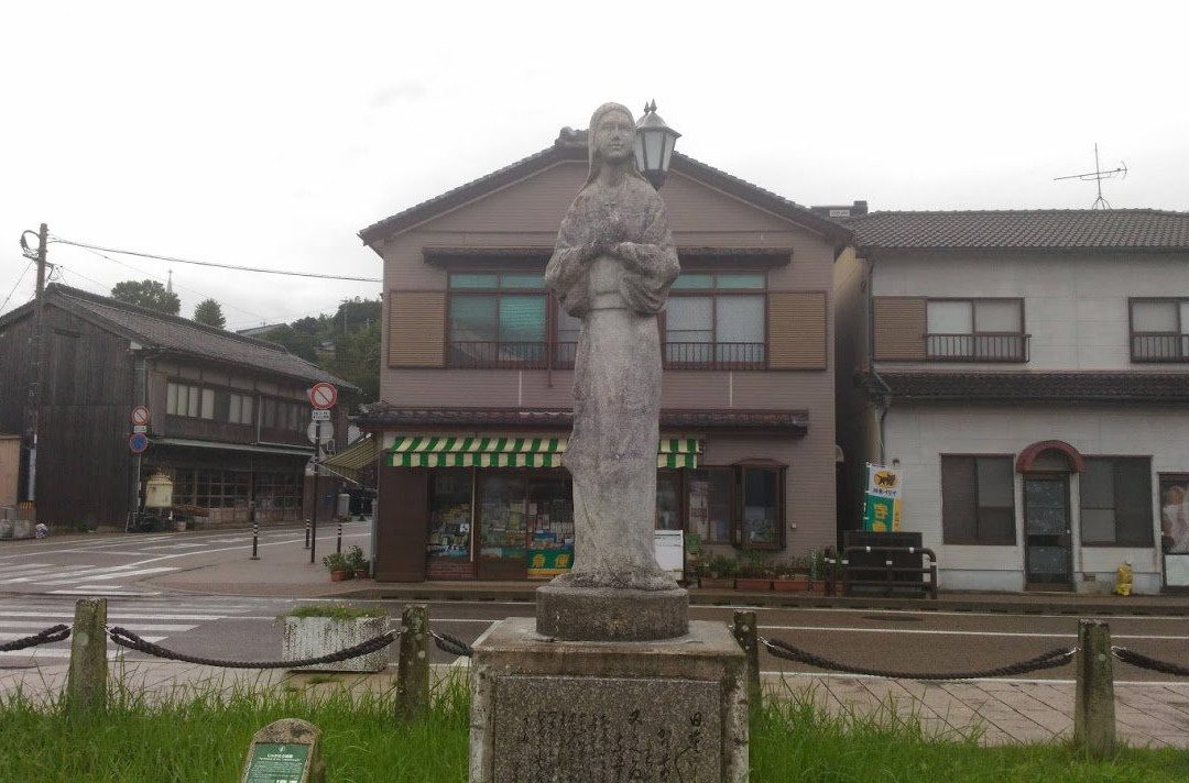 Statue of the Jagatara Girl-平户市必去景点