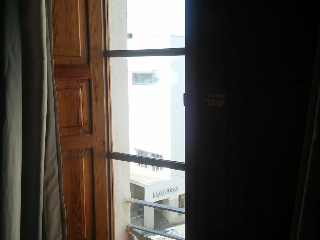 鲁伊兹广场旅馆主图