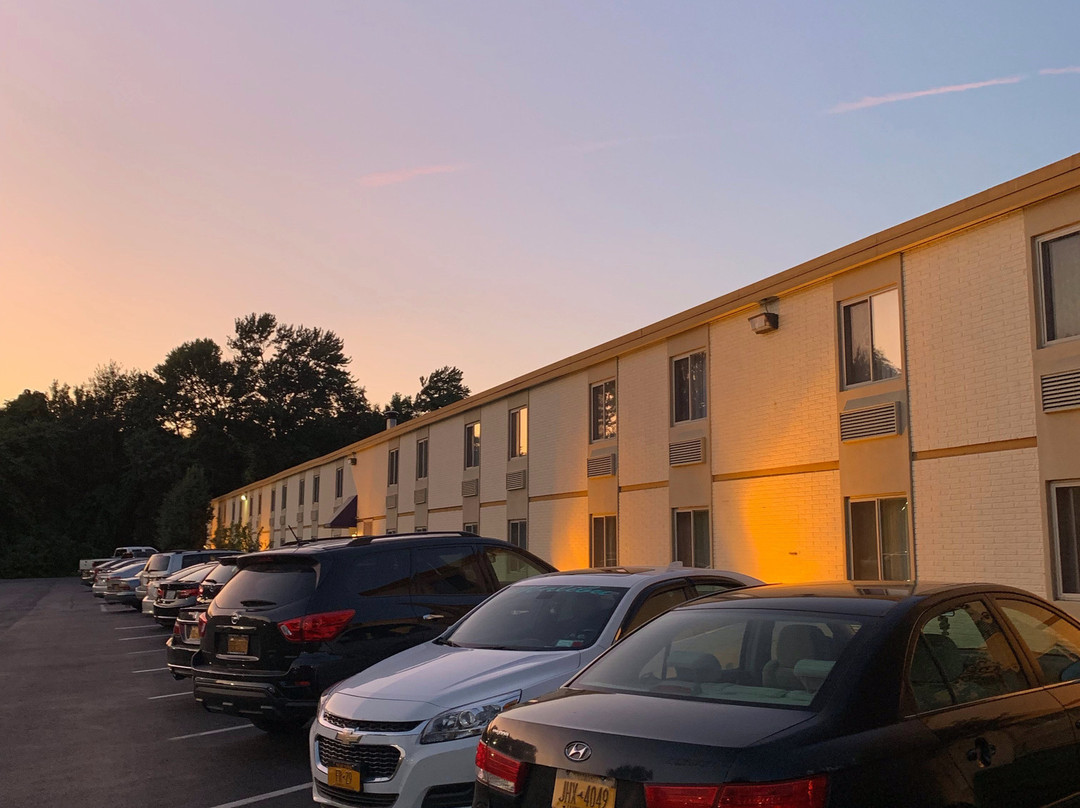 Travelodge Inn & Suites by Wyndham Albany Airport主图