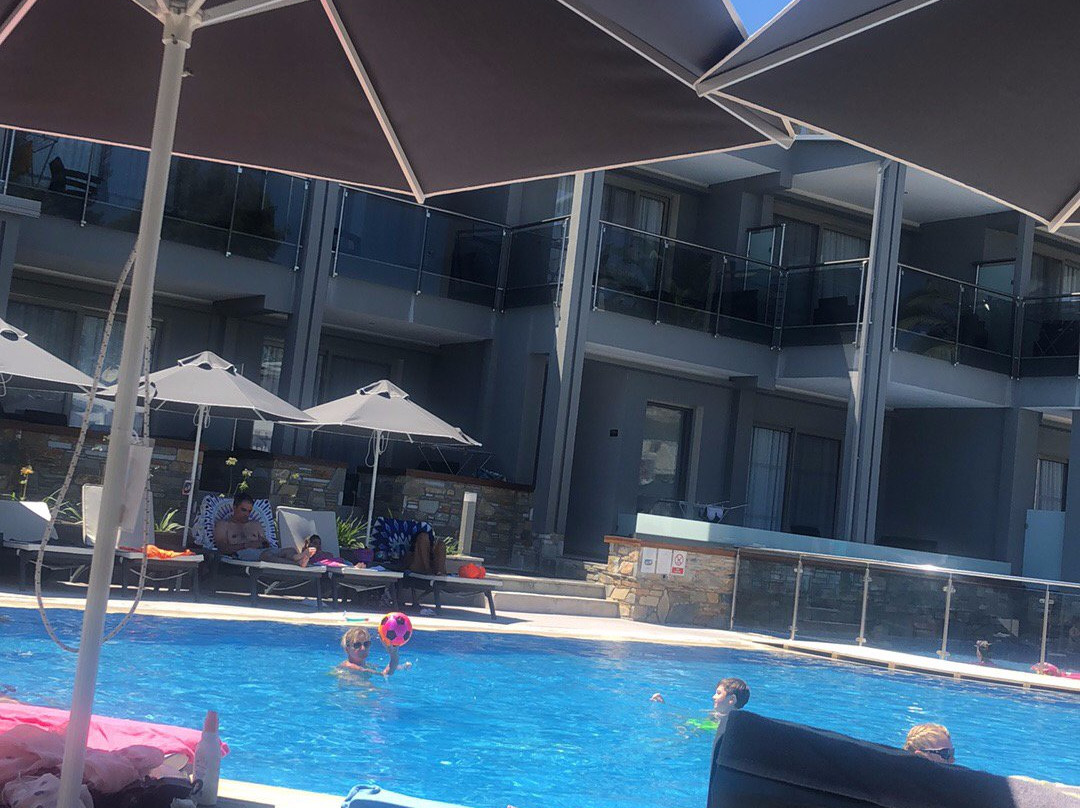 Dionysos Hotel & Suites主图