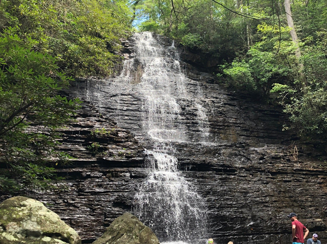 Benton Falls Hike-Benton必去景点