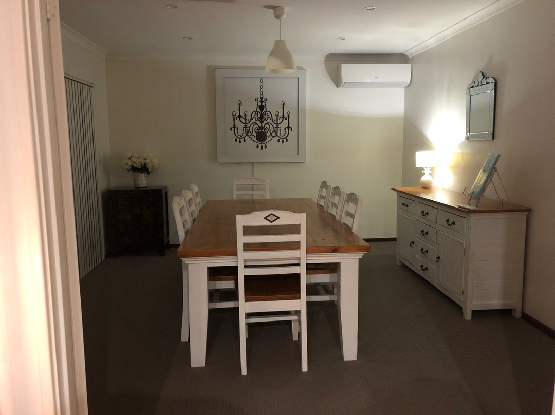 Merridees Place主图