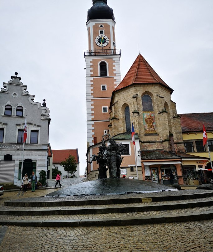 Marktplatzbrunnen-Cham必去景点