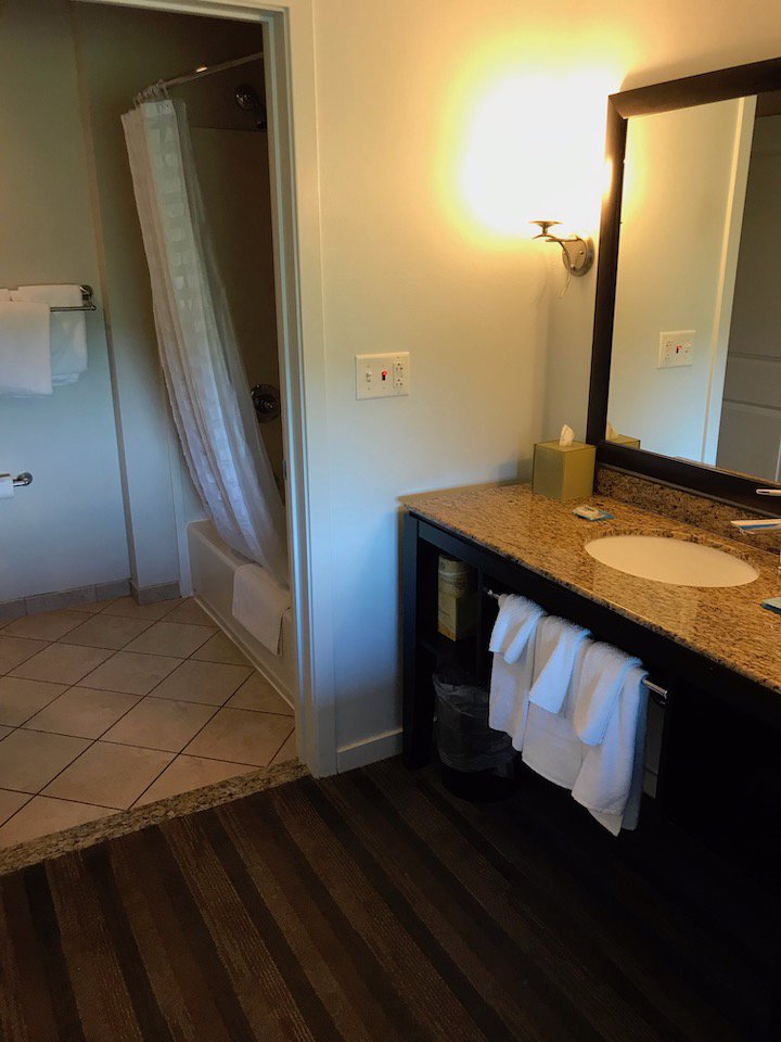 谢尔顿凯悦豪斯酒店-浴室