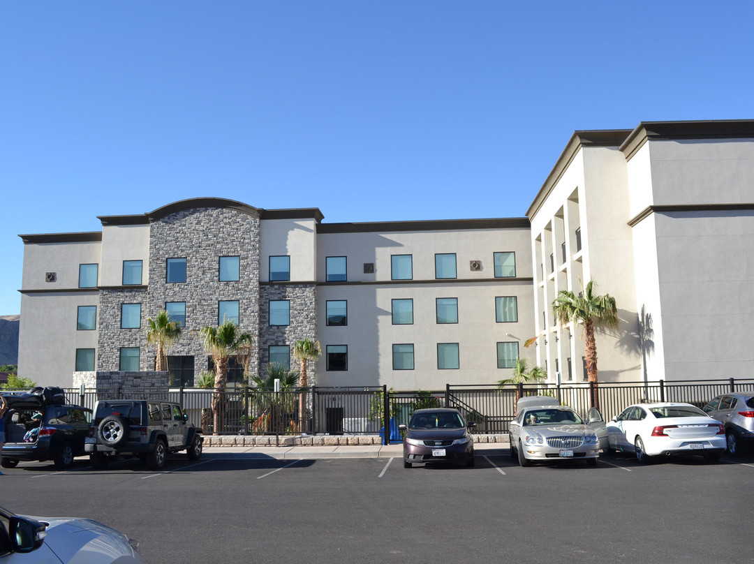 Wingate by Wyndham Hurricane/Zion National Park主图