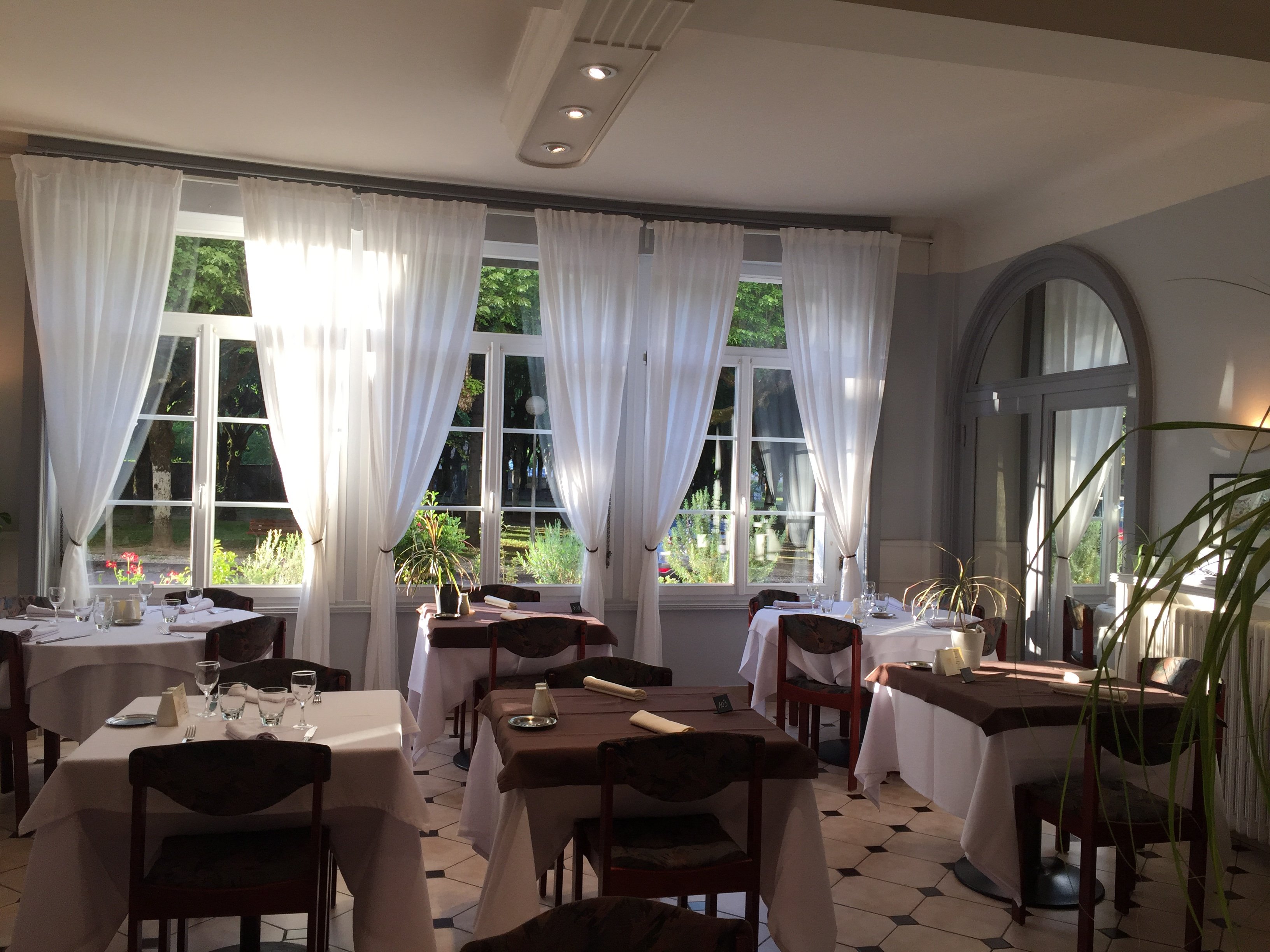 Hotel d'Orfeuil-餐饮