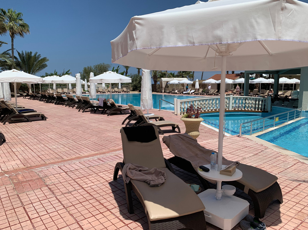 Oscar Resort Hotel主图