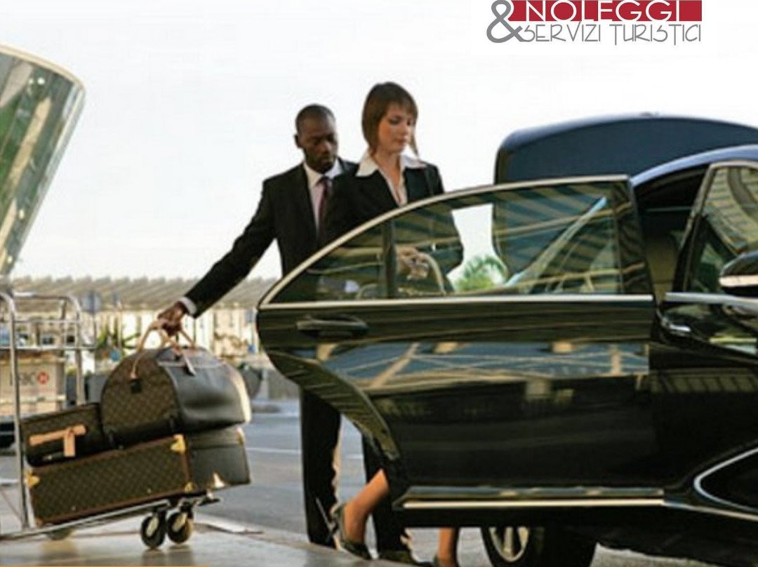 Iarcar Noleggi & Servizi Turistici景点图片