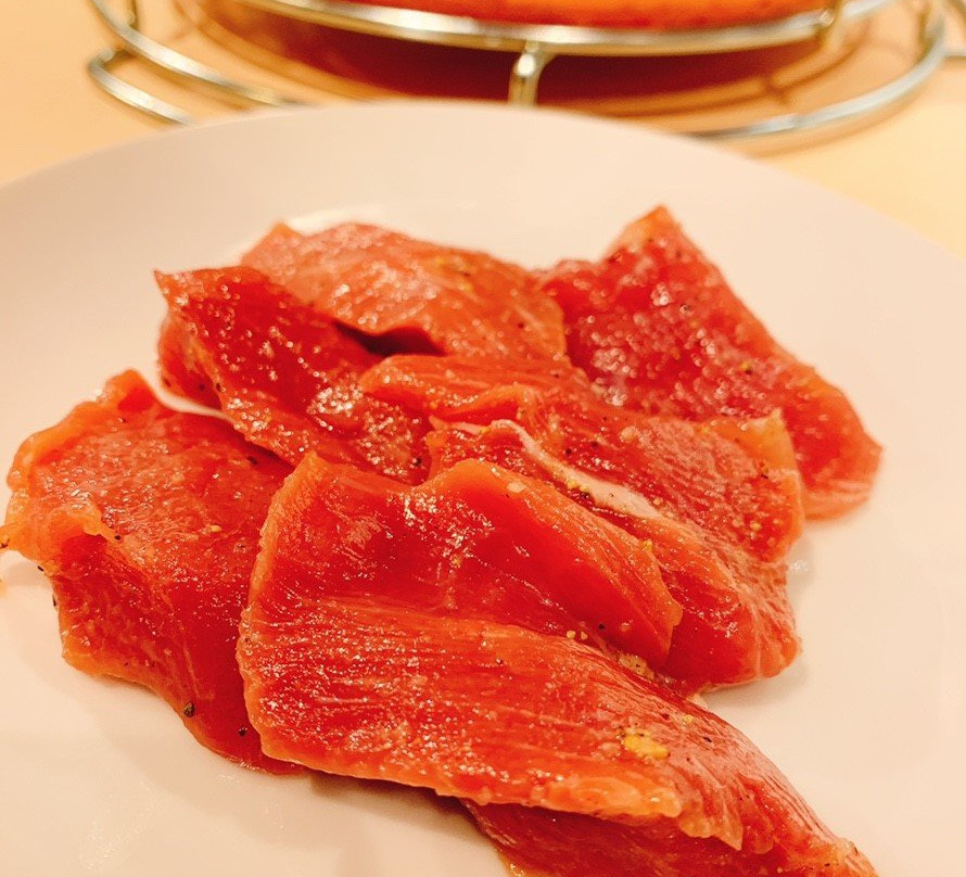 炭火焼ホルモンと赤身肉　たまや