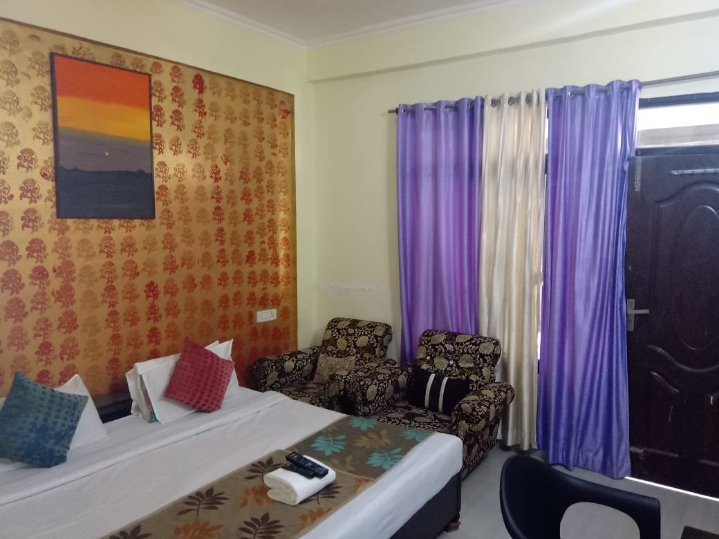 Hotel Blue Star Haldwani By Amazone Holidays主图