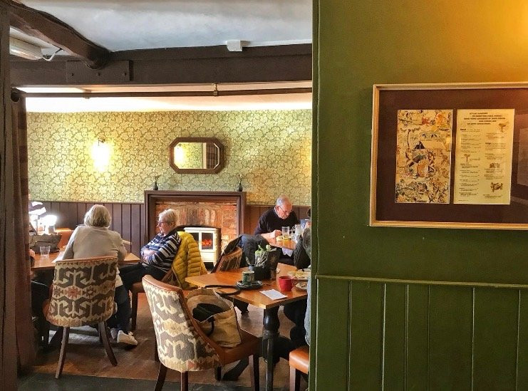 理查德盎斯洛酒店主图