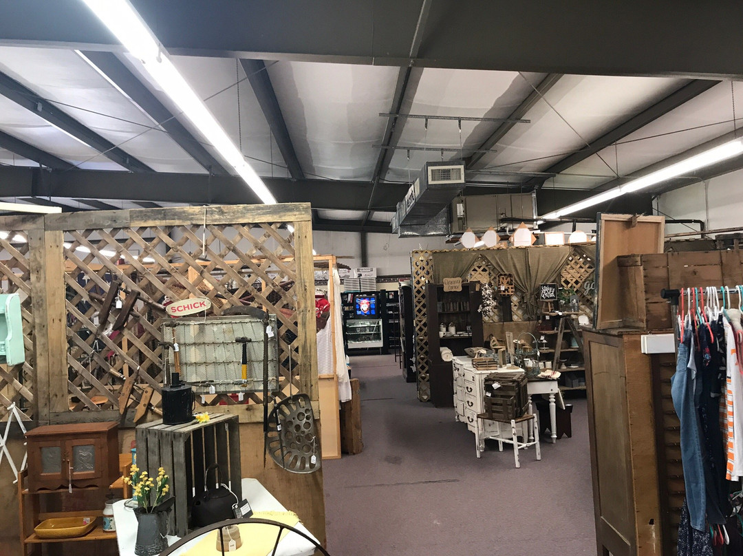 Downeast Marketplace景点图片