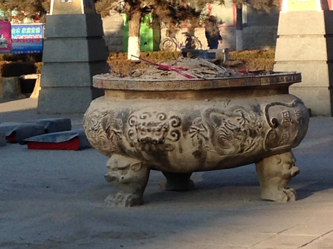 南北二塔-朝阳市必去景点