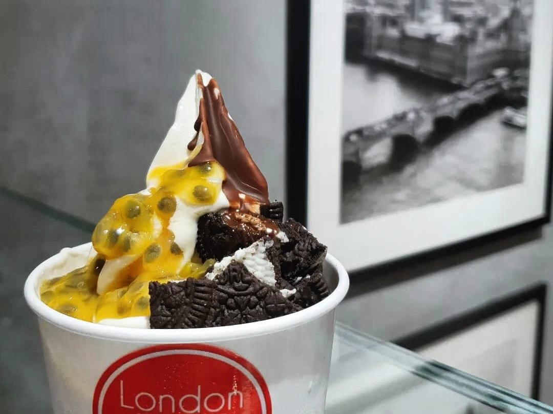 London Frozen Yogurt