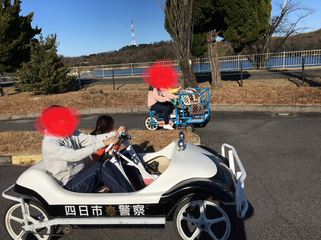 Isaka Dam Cycle Park景点图片