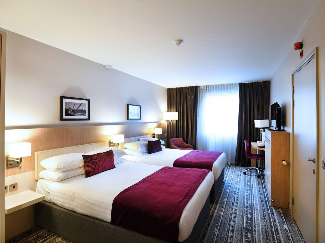 Lancaster Hotel主图