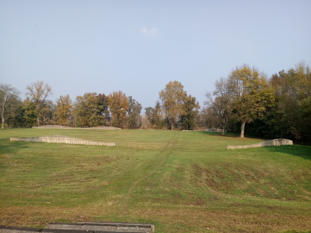 Donja Gradina Memorial Site-Dubica必去景点