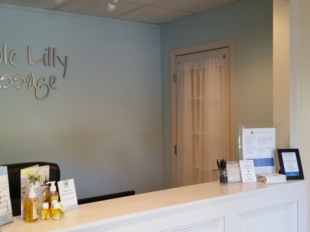 Carole Lilly Massage-Sylva必去景点