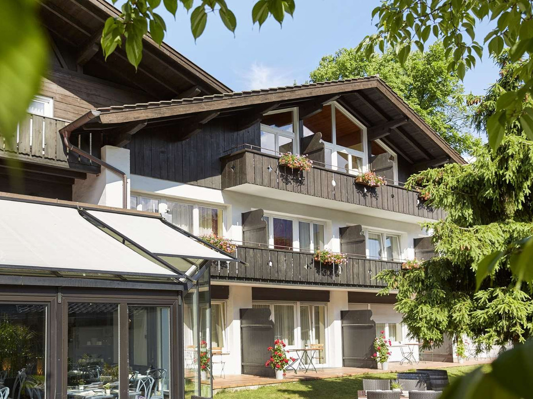 阿尔佩尼特瑞夫酒店主图